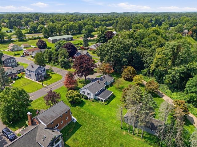 193 Meadow Street, Agawam, MA 01001
