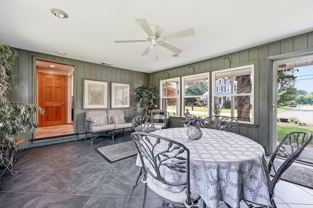 193 Meadow Street, Agawam, MA 01001