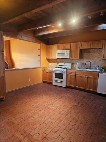 2029 Placita De Vida, Santa Fe, NM 87505