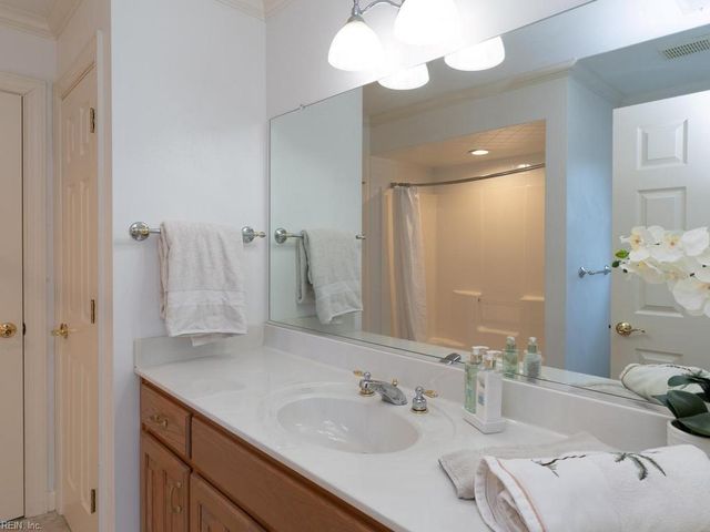 138 Greengable WAY, Chesapeake, VA 23322