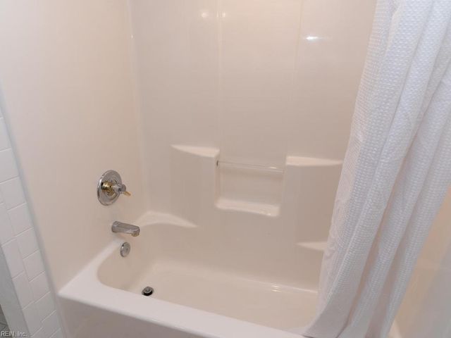 138 Greengable WAY, Chesapeake, VA 23322
