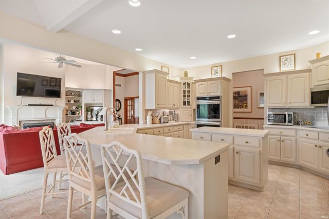 2228 Ladue Lane, Fort Wayne, IN 46804