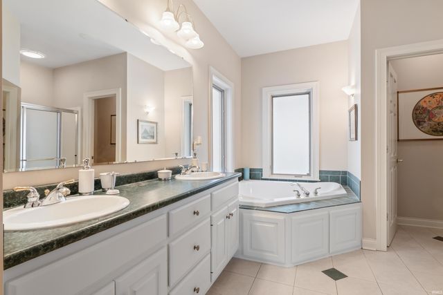 2228 Ladue Lane, Fort Wayne, IN 46804