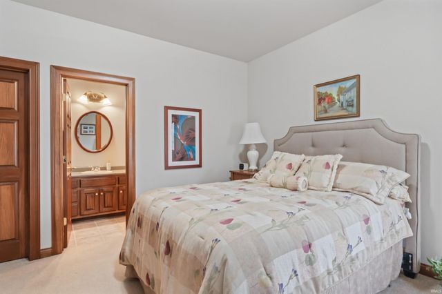 2228 Ladue Lane, Fort Wayne, IN 46804