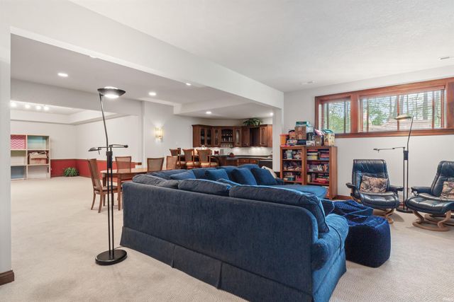 2228 Ladue Lane, Fort Wayne, IN 46804