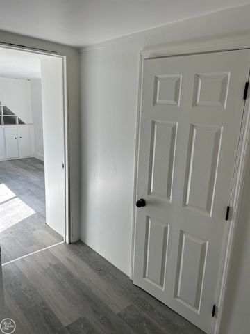 3677 Theodore Street, Detroit, MI 48211