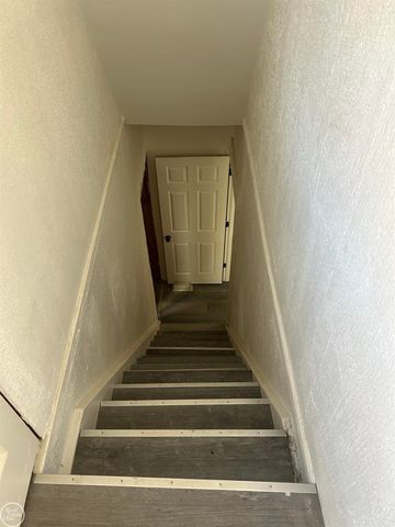 3677 Theodore Street, Detroit, MI 48211