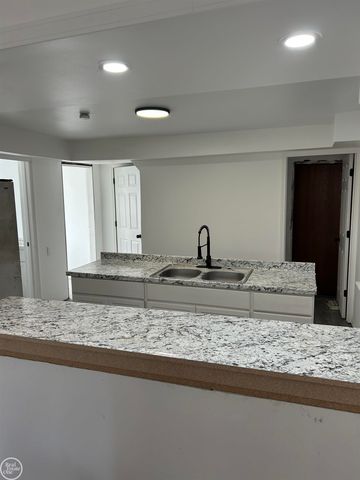 3677 Theodore Street, Detroit, MI 48211