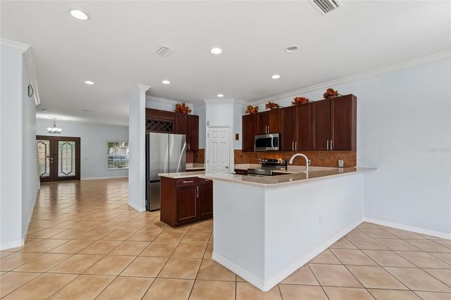 8840 CAMERON CREST DRIVE, Tampa, FL 33626