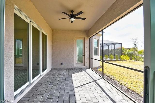 7796 Lakes Edge LN, Port Charlotte, FL 33981