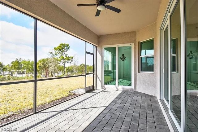 7796 Lakes Edge LN, Port Charlotte, FL 33981