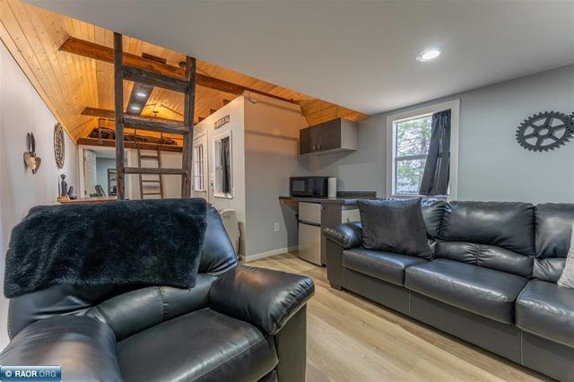 8335 Boulder Ridge Drive, Cook, MN 55723