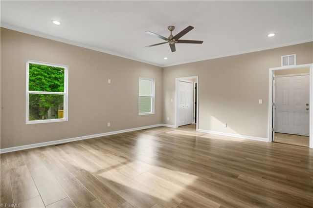 1112 Alamance Church Road A, Greensboro, NC 27406