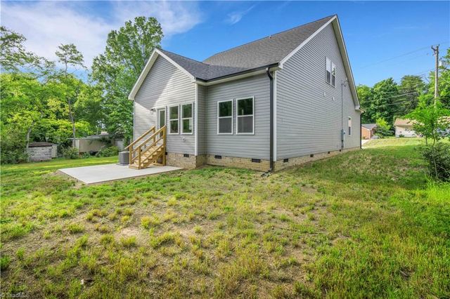 1112 Alamance Church Road A, Greensboro, NC 27406