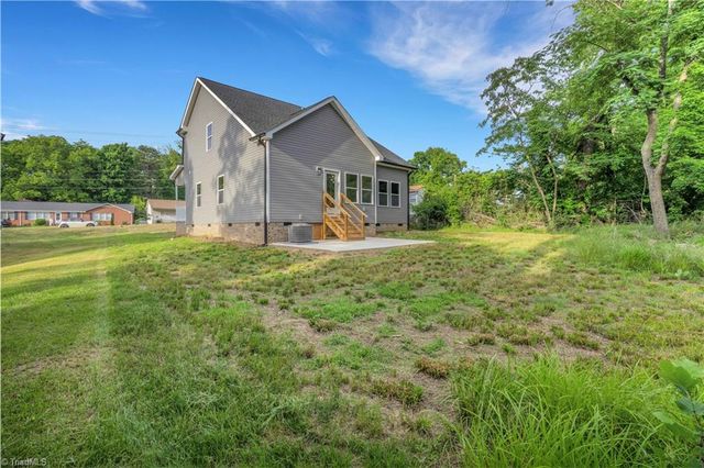 1112 Alamance Church Road A, Greensboro, NC 27406