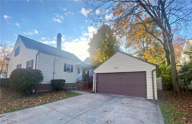 24217 Woodway Road, Beachwood, OH 44122