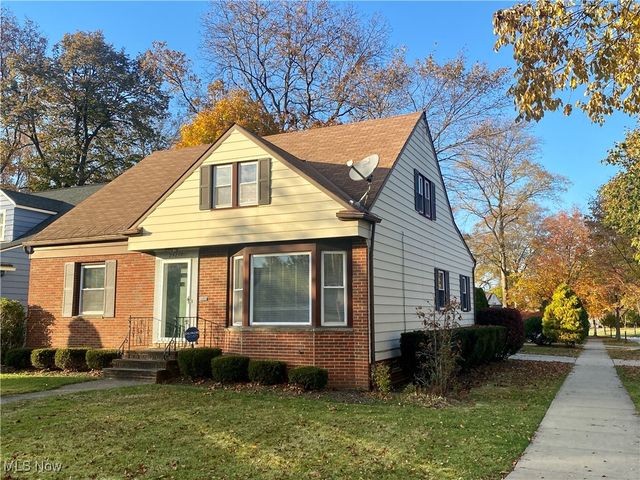 24217 Woodway Road, Beachwood, OH 44122