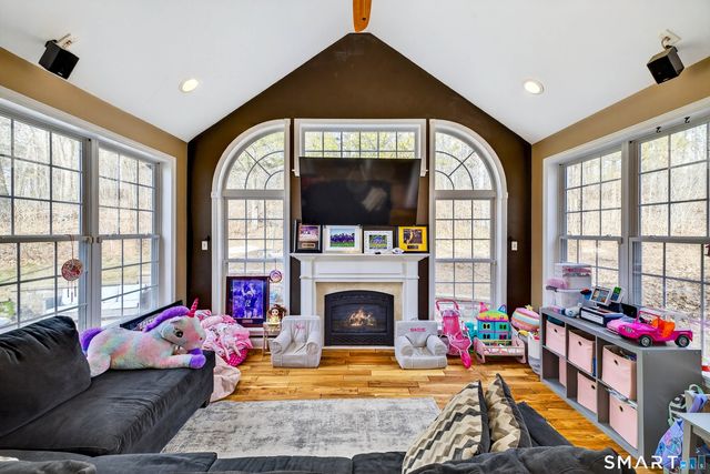 9 Mains Way, Preston, CT 06365