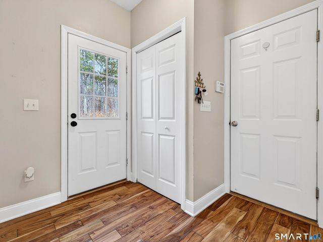 9 Mains Way, Preston, CT 06365