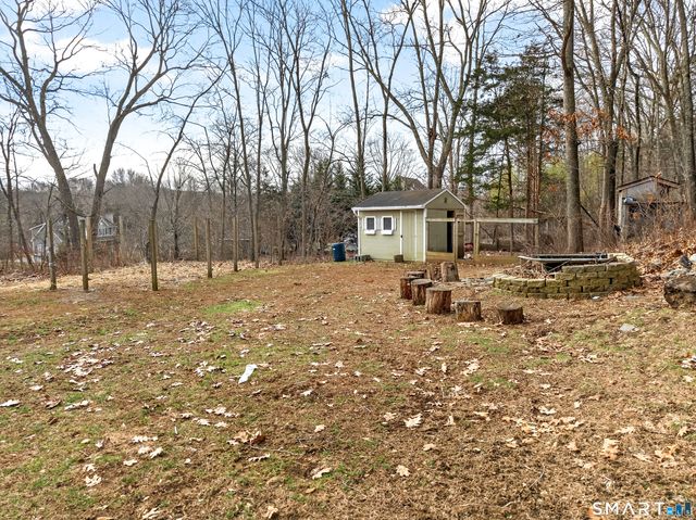 9 Mains Way, Preston, CT 06365