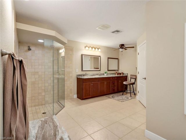 17221 Trappers DR, Fort Myers, FL 33967