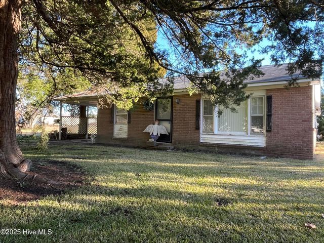 1245 Halltown Road, Jacksonville, NC 28546