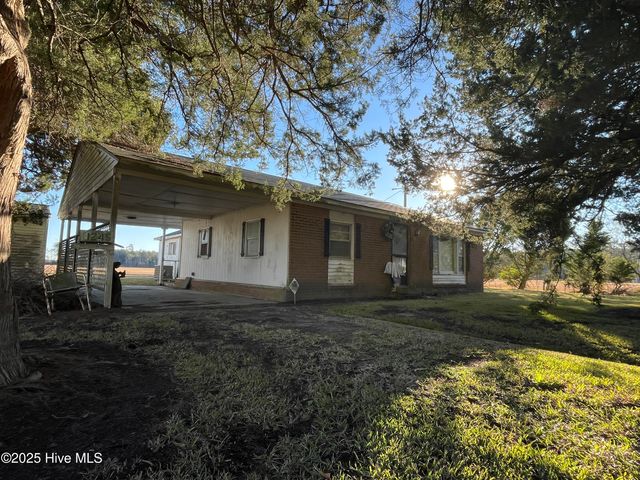 1245 Halltown Road, Jacksonville, NC 28546