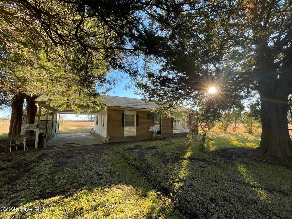 1245 Halltown Road, Jacksonville, NC 28546