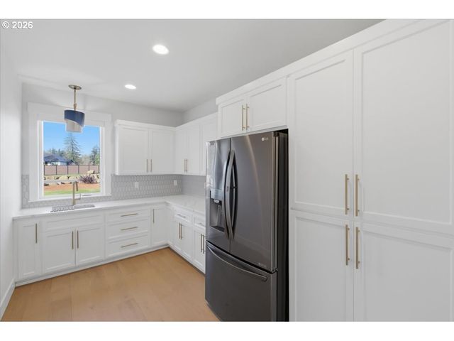 6629 Pony Pl, Salem, OR 97317