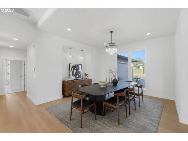 6629 Pony Pl, Salem, OR 97317