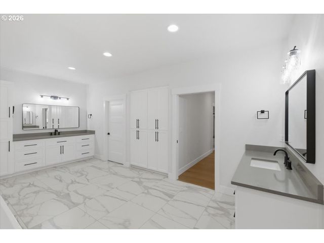 6629 Pony Pl, Salem, OR 97317