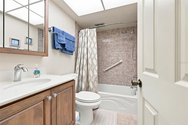 1 BOCA CIEGA POINT BOULEVARD 316, St Petersburg, FL 33708