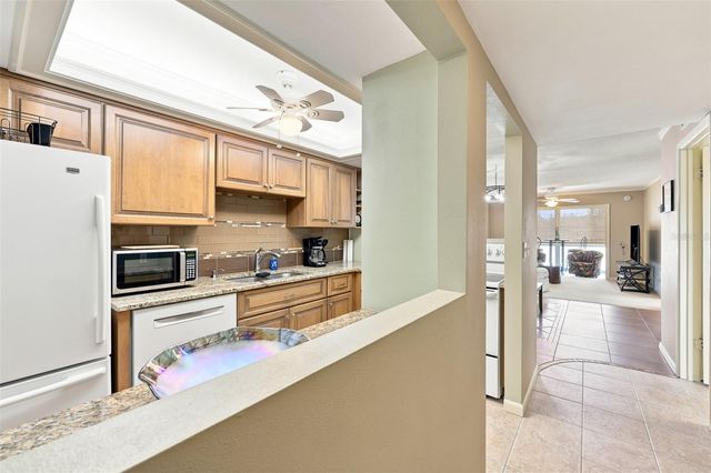 1 BOCA CIEGA POINT BOULEVARD 316, St Petersburg, FL 33708