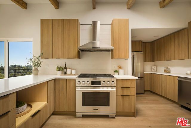 6374 Macal Place, Los Angeles, CA 90068