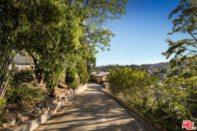 6374 Macal Place, Los Angeles, CA 90068