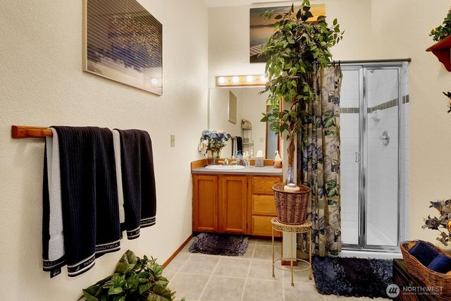 32807 12th Avenue SW, Federal Way, WA 98023