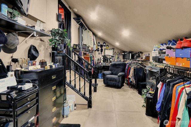 32807 12th Avenue SW, Federal Way, WA 98023