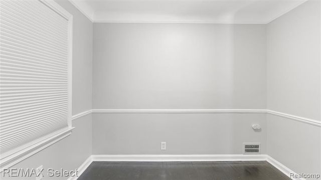 301 Chandler Street, Flint, MI 48503