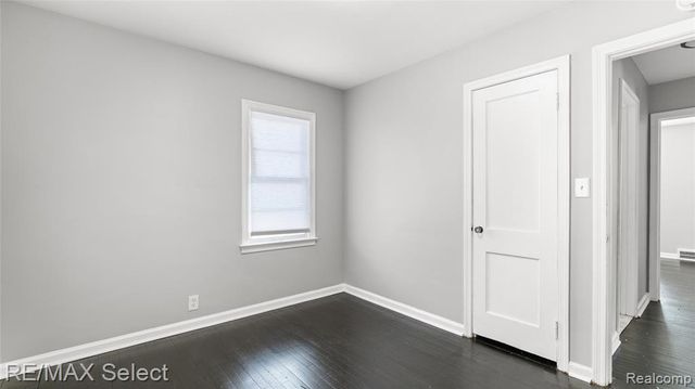 301 Chandler Street, Flint, MI 48503