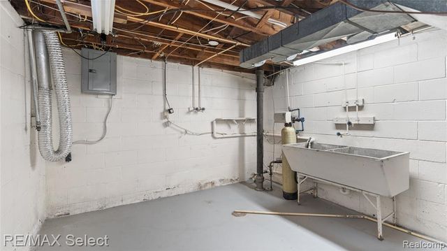 301 Chandler Street, Flint, MI 48503