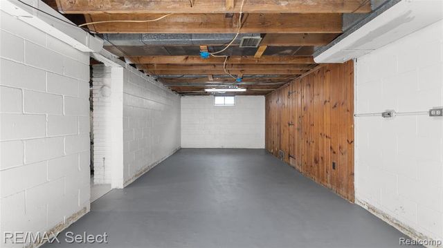 301 Chandler Street, Flint, MI 48503