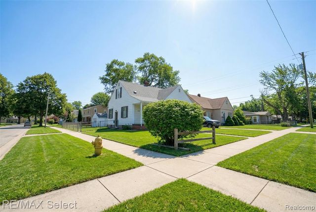 301 Chandler Street, Flint, MI 48503