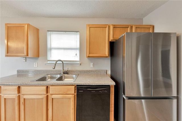 2013 Rolling Meadows Road, Villa Rica, GA 30180