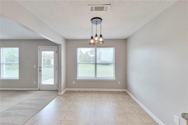 2013 Rolling Meadows Road, Villa Rica, GA 30180