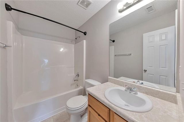 2013 Rolling Meadows Road, Villa Rica, GA 30180