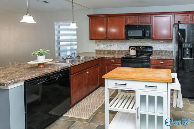 105 Wethersfield Drive, Harvest, AL 35749