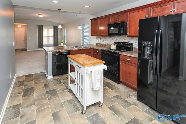 105 Wethersfield Drive, Harvest, AL 35749