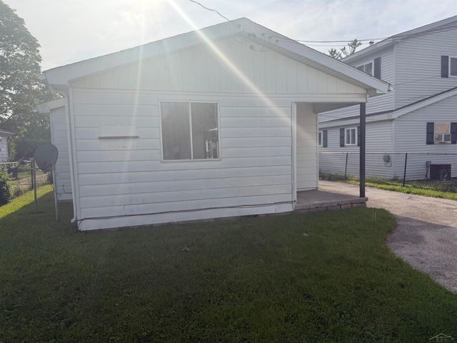 616 S 21st Street, Saginaw, MI 48601
