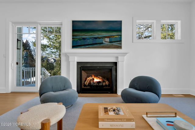 13 Bingham Court, Rumson, NJ 07760