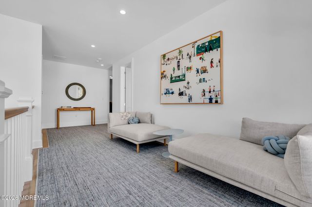 13 Bingham Court, Rumson, NJ 07760